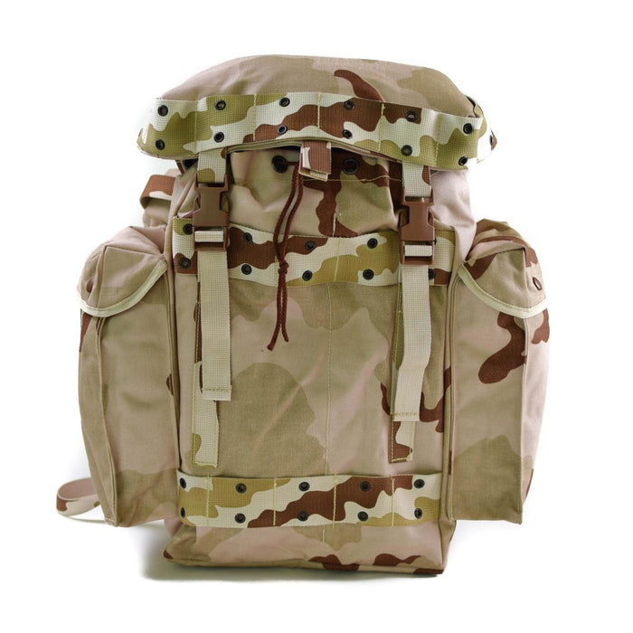 Véritable sac à dos tactique camouflage désert 35 L de l'armée néerlandaise avec bretelles réglables, poches latérales et boucles à dégagement rapide.