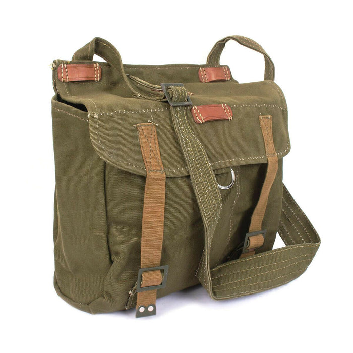 Borsa per il pane dell'autentico esercito rumeno realizzata in tela verde oliva con dettagli in pelle e tracolla regolabile