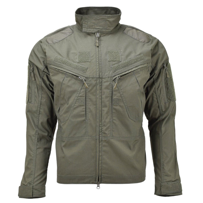 Mil-Tec Chimera-Jacke im Militärstil in Olivgrün mit strapazierfähigem Ripstop-Gewebe und mehreren Reißverschlusstaschen.