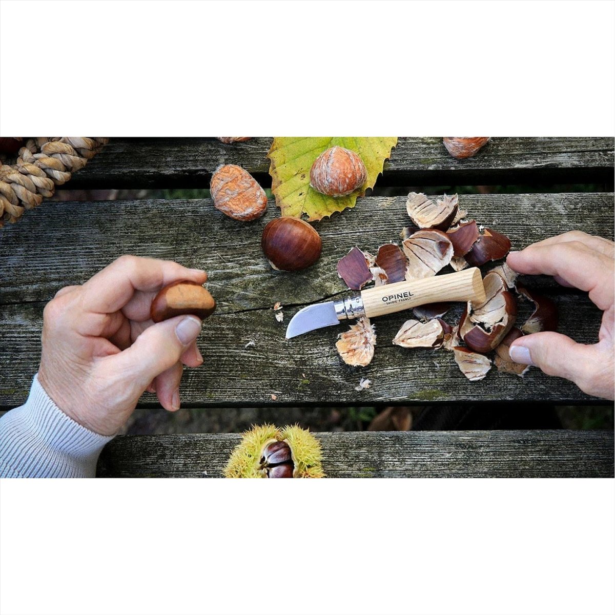 Coltello Tascabile Chiudibile Opinel N°07 Castagno Aglio Lama 12C27 Manico in Noce