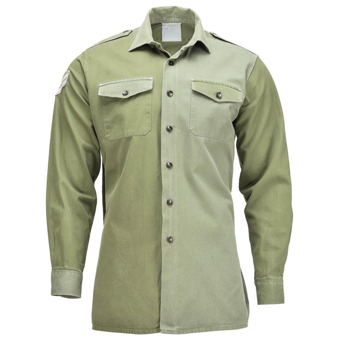 Camicia di servizio militare originale a maniche lunghe verde oliva dell'esercito britannico con polsini con bottoni e tasche sul petto