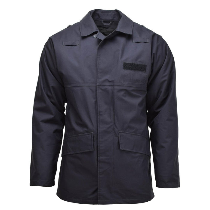 Original britische, robuste, wasserdichte Regenjacke des britischen Militärs mit mehreren Taschen und verstellbaren Bündchen, gefüttert für Wärme