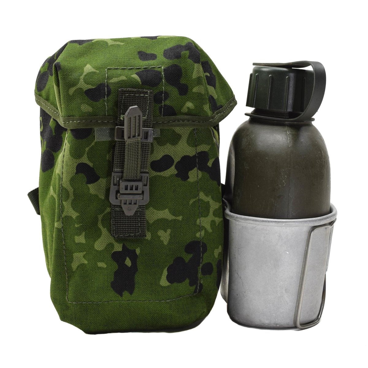 Original dänische Militär Feldflaschentasche mit Universalbefestigung DK-Tarnung