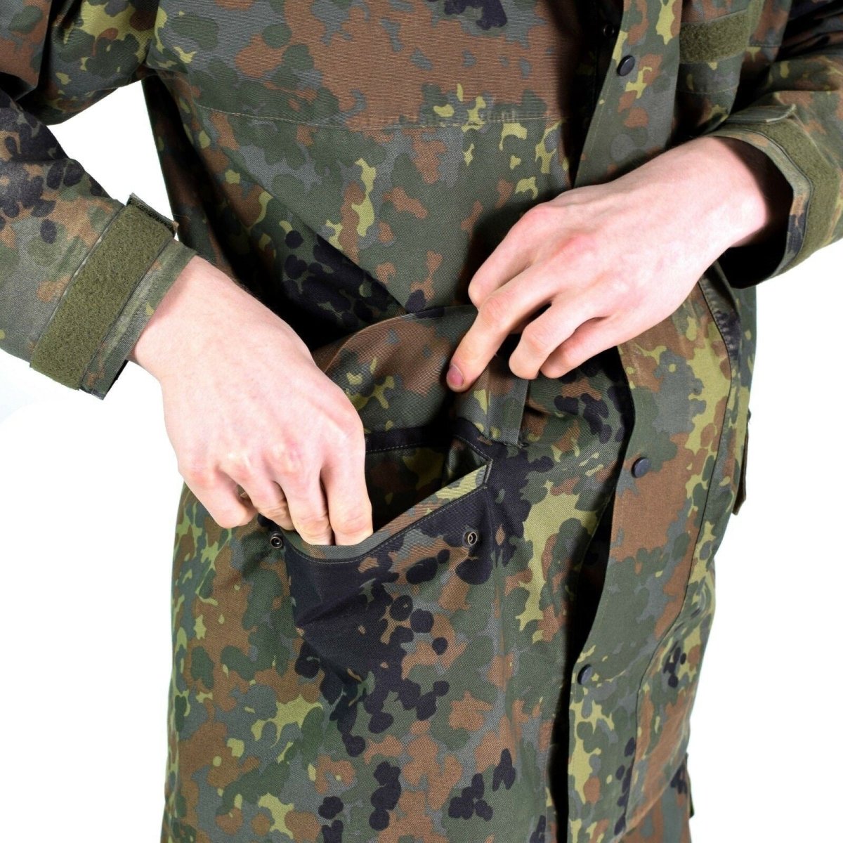 Gucca da campo dell'esercito tedesco originale Goretex Flecktarn Waterproof Rain Parka Nuovo