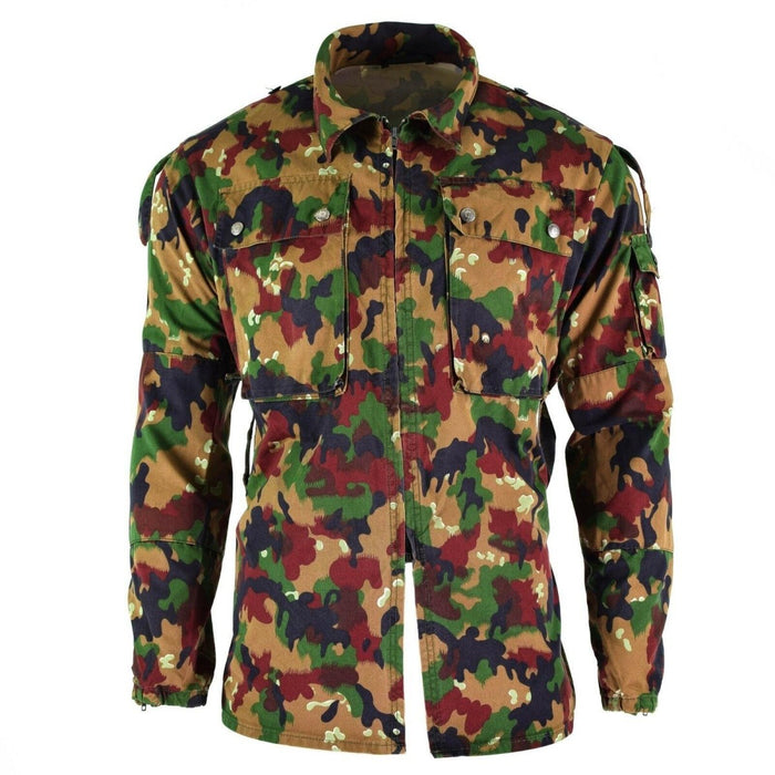 Original Schweizer Armeejacke M83 Kampffeld Alpenflage Camo Shirt mit Reißverschluss NEU - GoMilitar