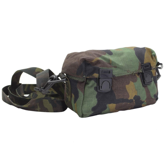 Borsa a tracolla originale militare americana con chiusura con fibbia mimetica Woodland NOVITÀ - GoMilitar