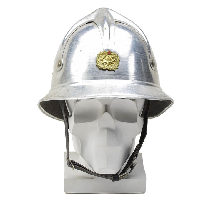Casque de pompier en aluminium gris militaire original de Yougoslavie, insigne de départ rouge de l'armée - GoMilitar