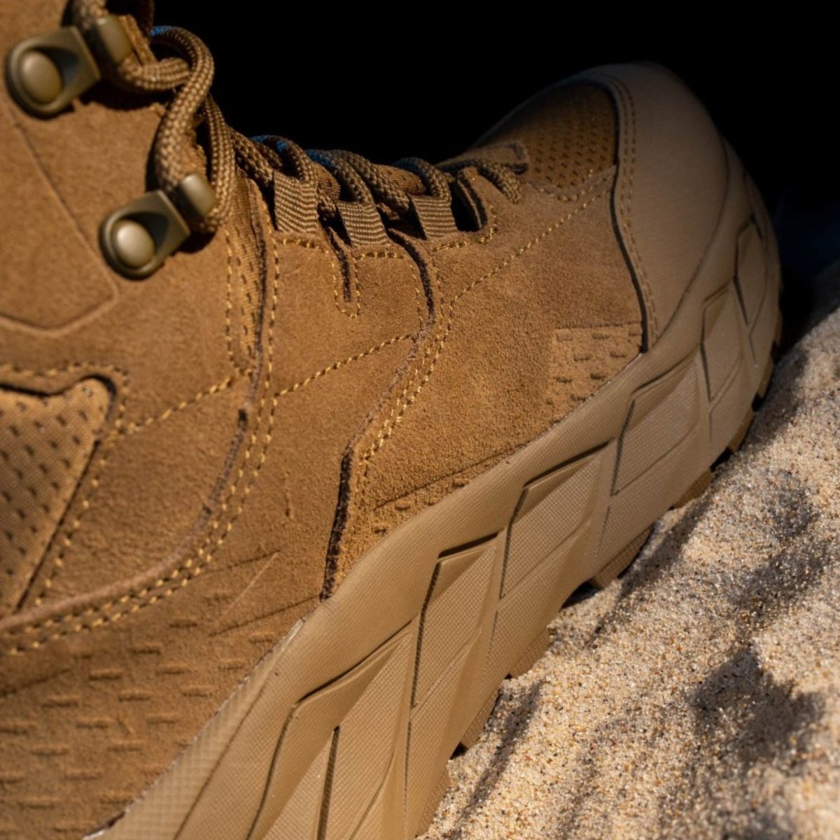 Pentagon Horizon Desert Trekking 6 Bottes légères et respirantes en daim Coyote